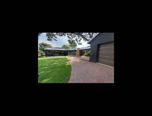 4 BEDROOM HOUSE FOR SALE IN BRACKENHURST
